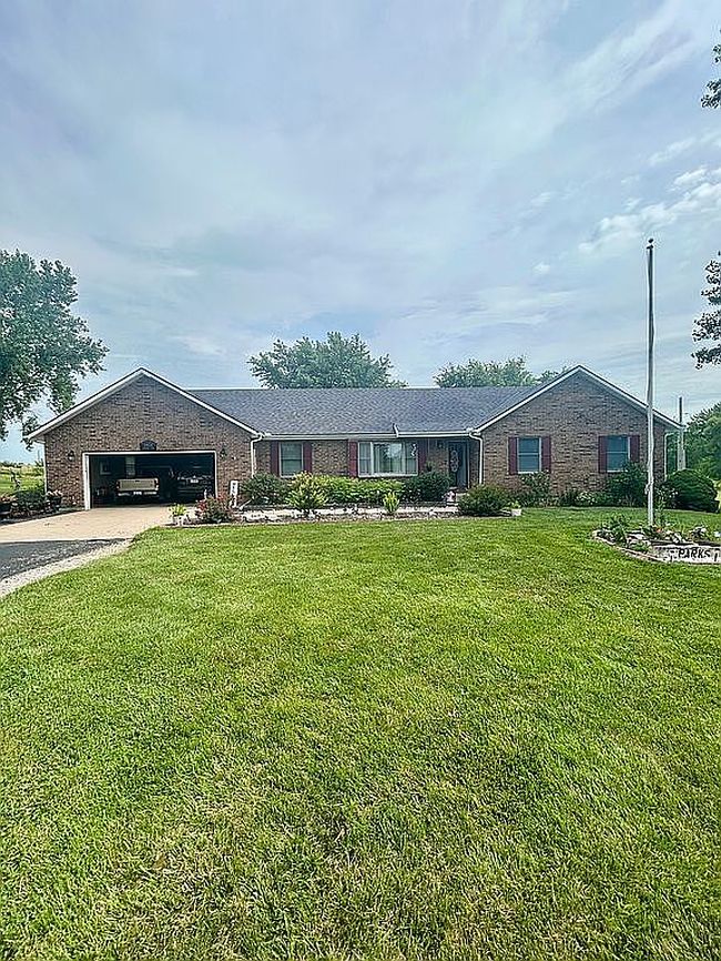 Photo of 14934 Fairmount Rd