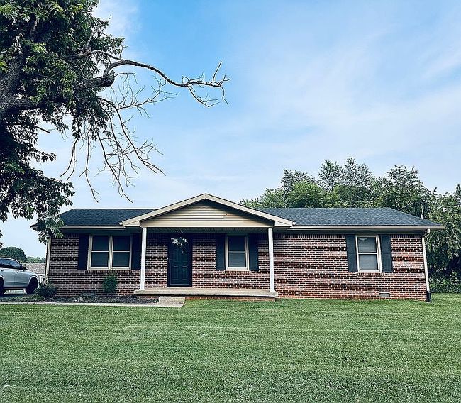 Photo of 3292 Plano Rd, Bowling Green, KY