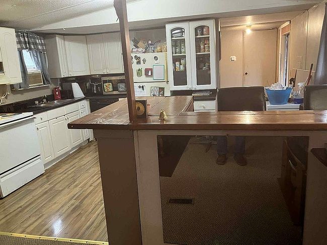 Photo of 5658 Government Dr, Gulf Breeze, FL