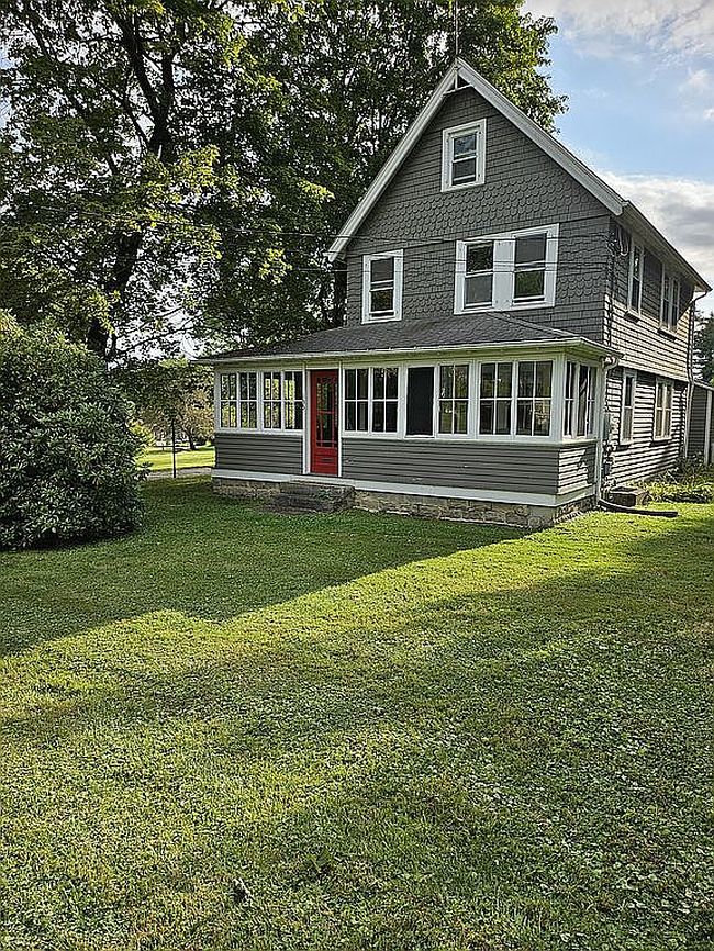 Photo of 155 Laurel St