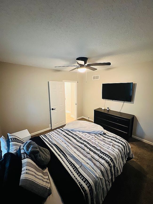 Photo of 701 S 3rd St, Madison, KS