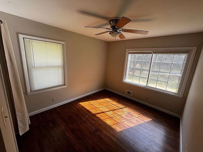 Photo of 1266 Hickory Dr Sw, Lilburn, GA