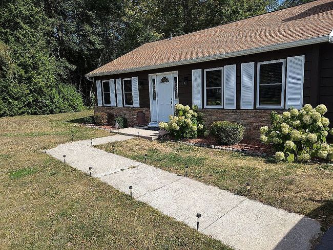 Image of 7682 Woodlea Rd W #W4