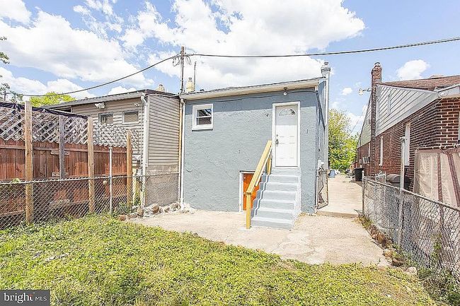 Photo of 708 Ward St, Chester, PA