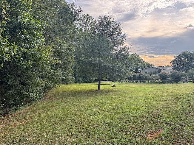Photo of 121 Owl Ln, Shelby, NC