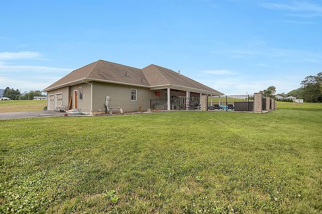 Photo of 114 Bush Ln, Jersey Shore, PA