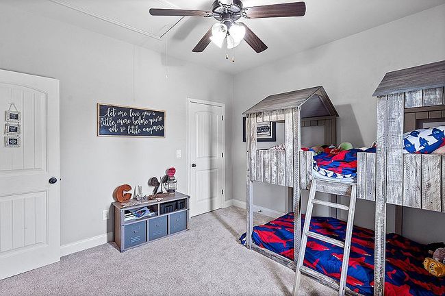Image of 327 Eastgate Dr