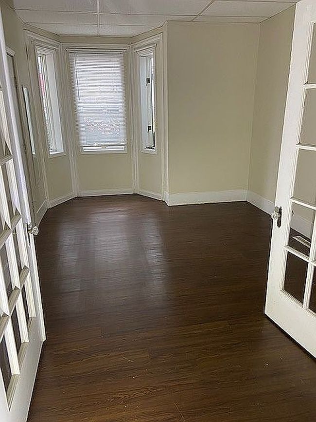 Image of 174 Syracuse Ave