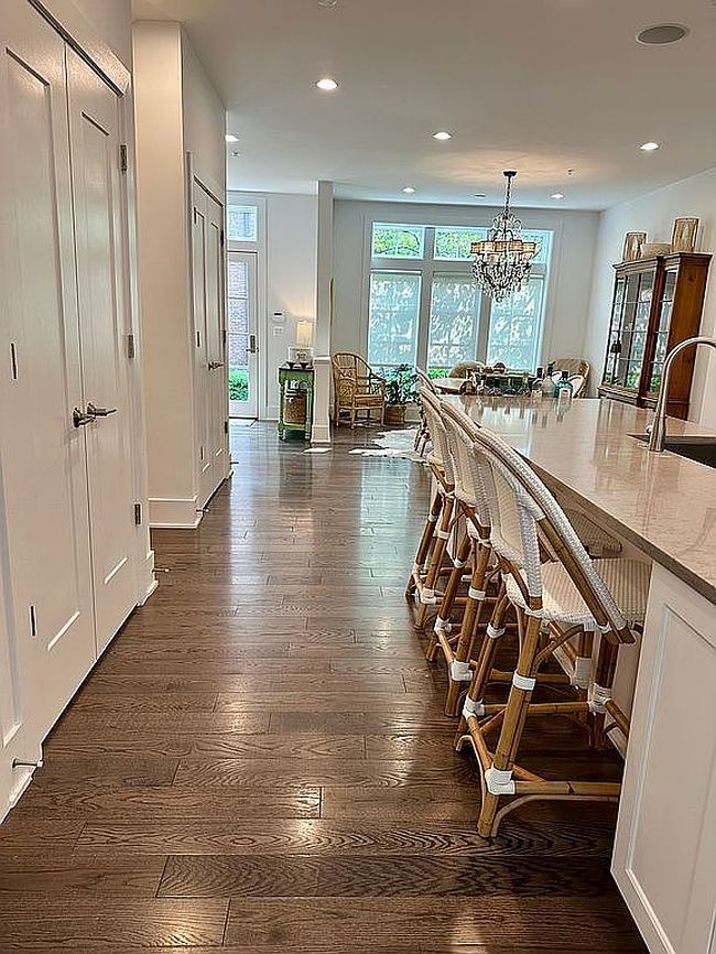 Image of 3663 Chevy Chase Lake Dr