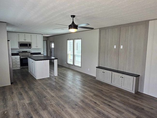 Photo of 23101 Green Oaks St Lot 7, New Caney, TX