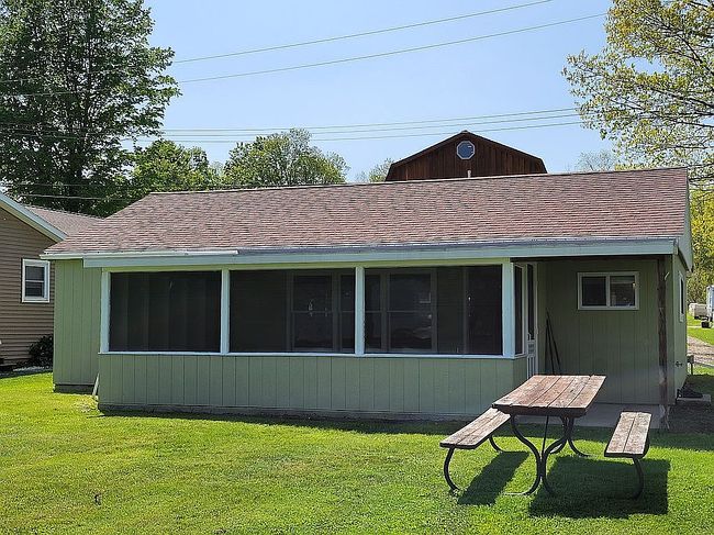 Image of 3490 Danilowicz Rd