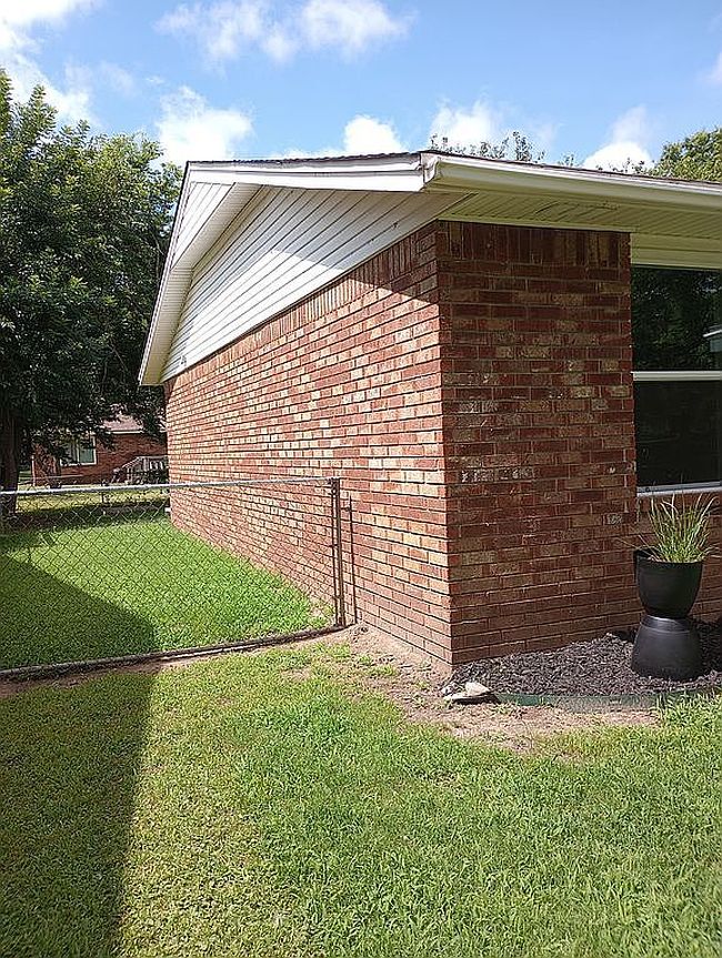 Photo of 702 W 26th St S, Sand Springs, OK