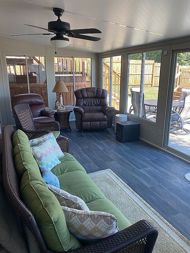 Additional photo 1 of property located at 2707 Campbell St