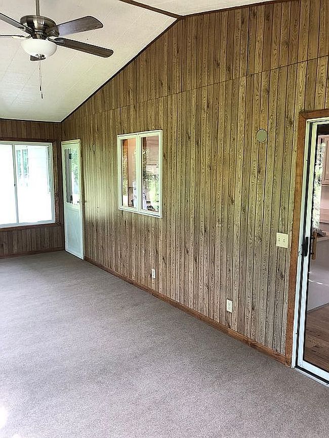 Photo of 3431 Maradee Ct, Farwell, MI