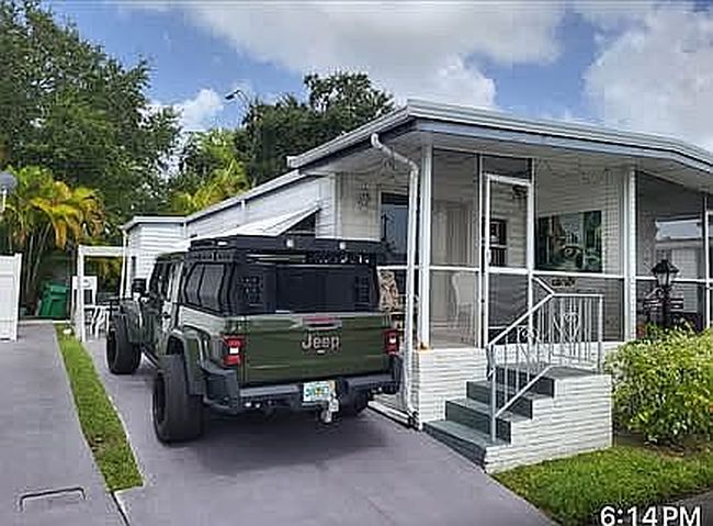 Image of 3316 Orange St #21