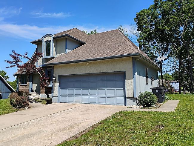 Image of 1103 Sw Stonecreek Dr