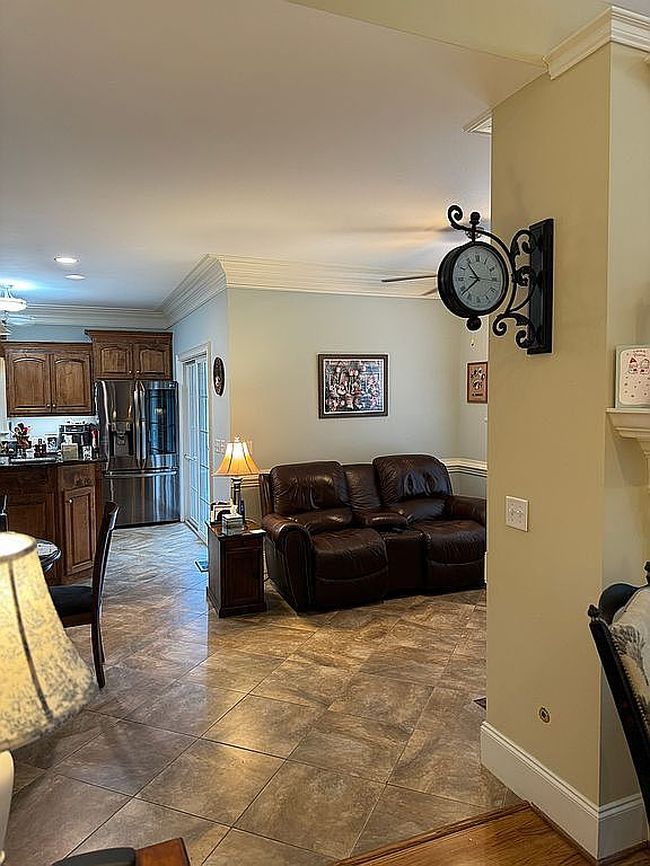 Image of 109 Sommerford Ct