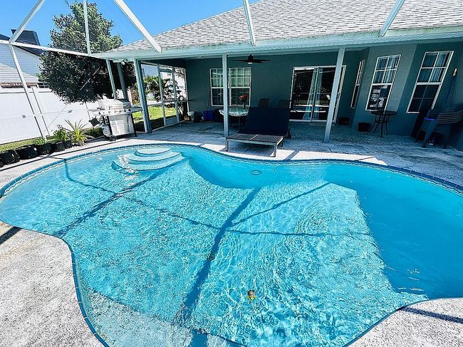 Photo of 1025 Oak Tree Pl, Malabar, FL