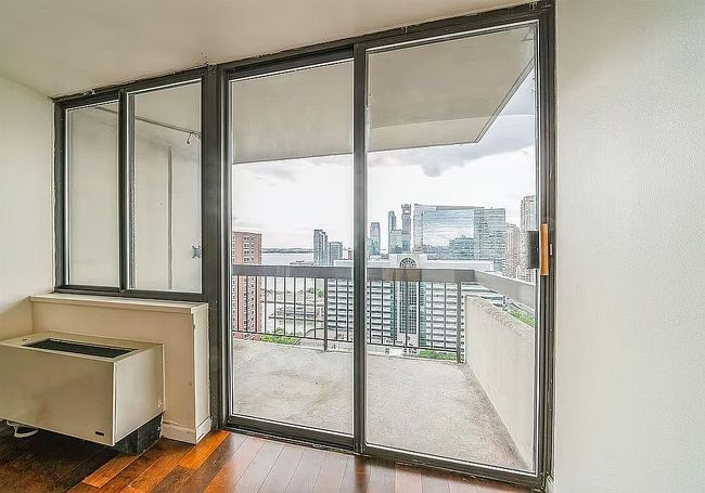 Image of 45 River Dr S Apt 2903