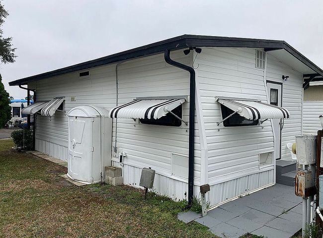 Image of 37543 Anna Maria Ln