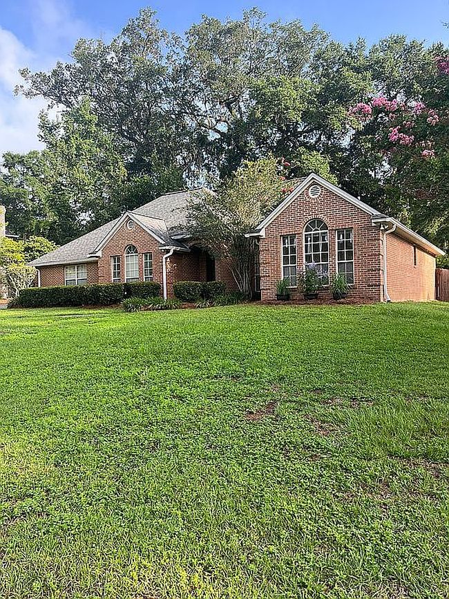 Photo of 3486 Colonnade Dr, Tallahassee, FL