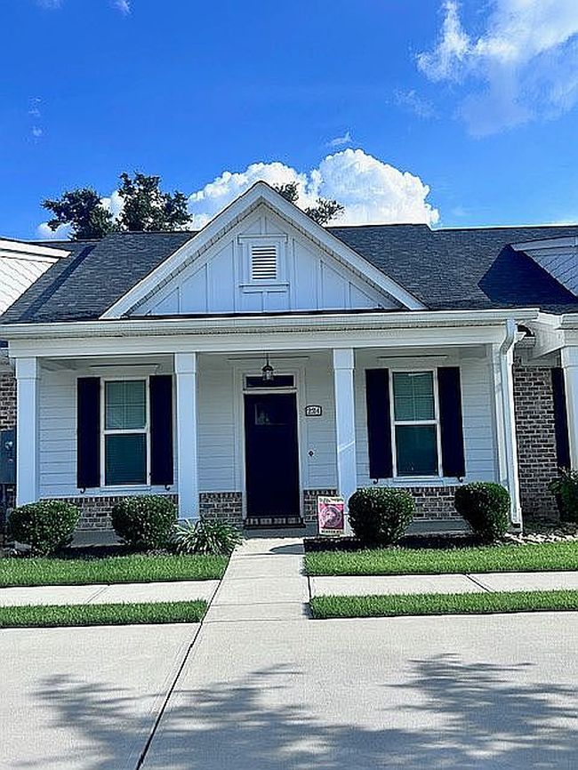 Photo of 224 Outpost Dr