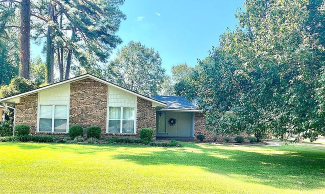 Preview of property located at 305 Northwood Pl