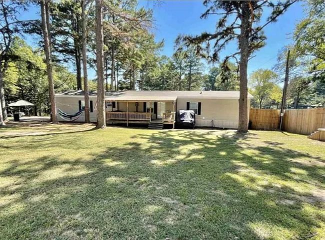 Image of 112 Chalet Cir