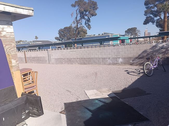 Image of 3328 Myrtle Ave