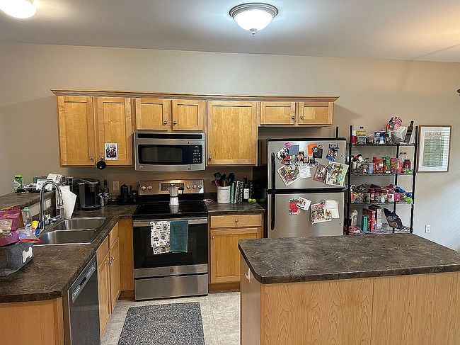 Image of 1168 Foster Rd
