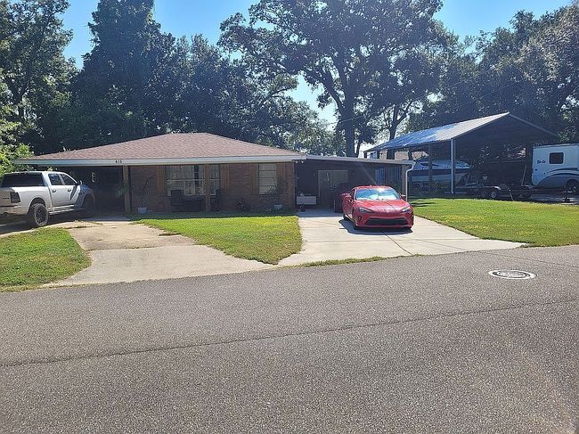 Image of 416 Beverly Dr