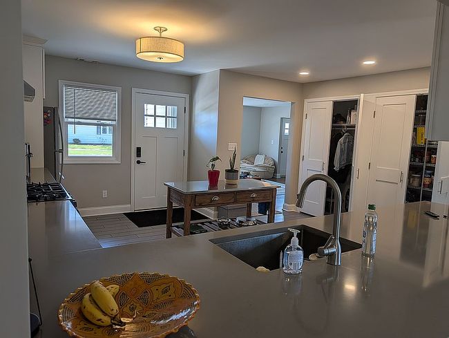 Photo of 1700 N Linden Ave, Waukegan, IL