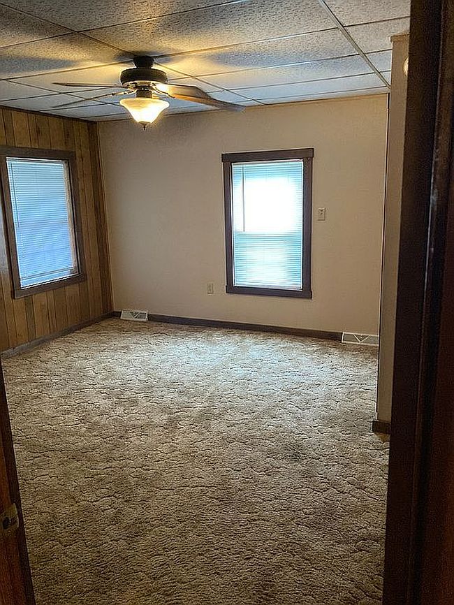 Photo of 700 4th St E, Scott City, MO