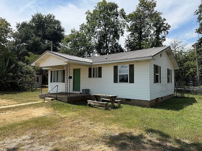Photo of 303 Nw 3rd St, Corning, AR