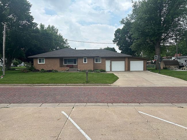 Photo of 581 I St, David City, NE