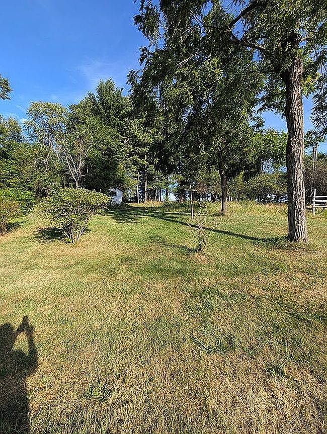 Photo of 5811 Chestnut Grove Hwy, Grampian, PA