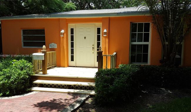 Additional photo 1 of property located at 5131 Sw 73rd Ter