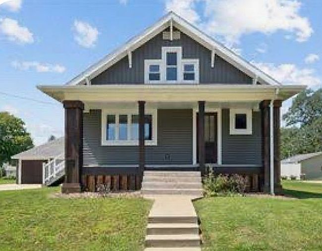 Image of 219 N Main St