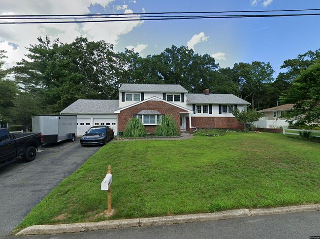 Photo of 56 Cliffside Dr, Toms River, NJ