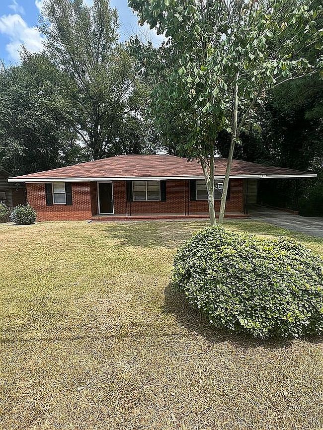 Photo of 802 28th St, Phenix City, AL