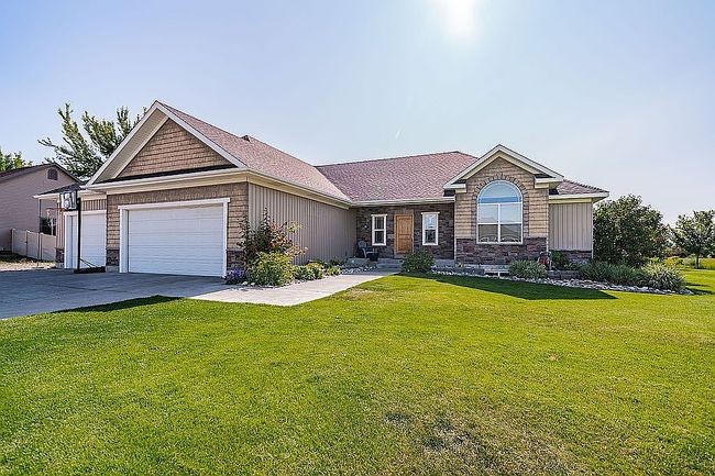 Photo of 2802 S Hidden Hutch Dr, Ammon, ID