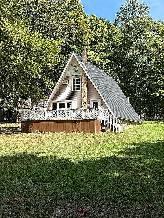 Photo of 606 Happy Landing Rd