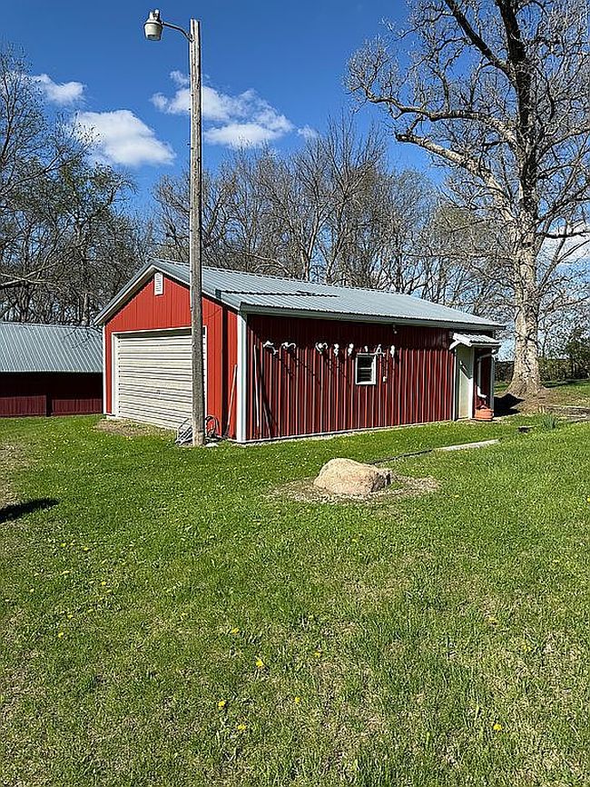 Photo of 1620 Quail Ave, Hampton, IA