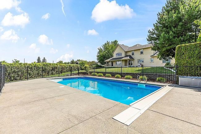 Photo of 6415 Scenic Dr, Yakima, WA