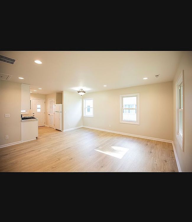 Additional photo 3 of property located at 3113 Saint Ann St