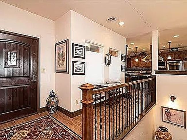 Preview of property located at 105 Knoll Trl