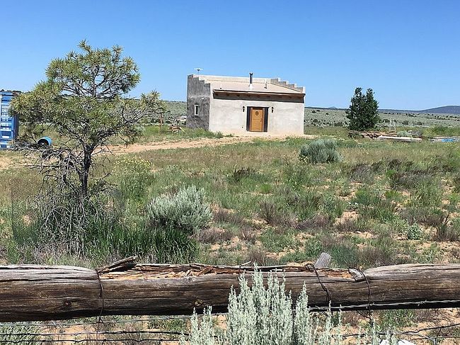 Photo of 59 Fasthorse Rd, Carson, NM
