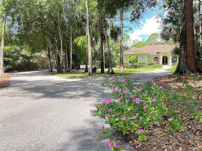 Photo of 441 27th St Sw, Naples, FL