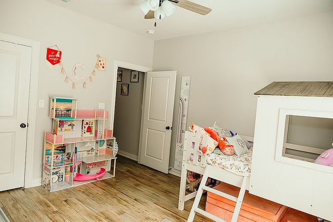 Image of 102 Oak Trl