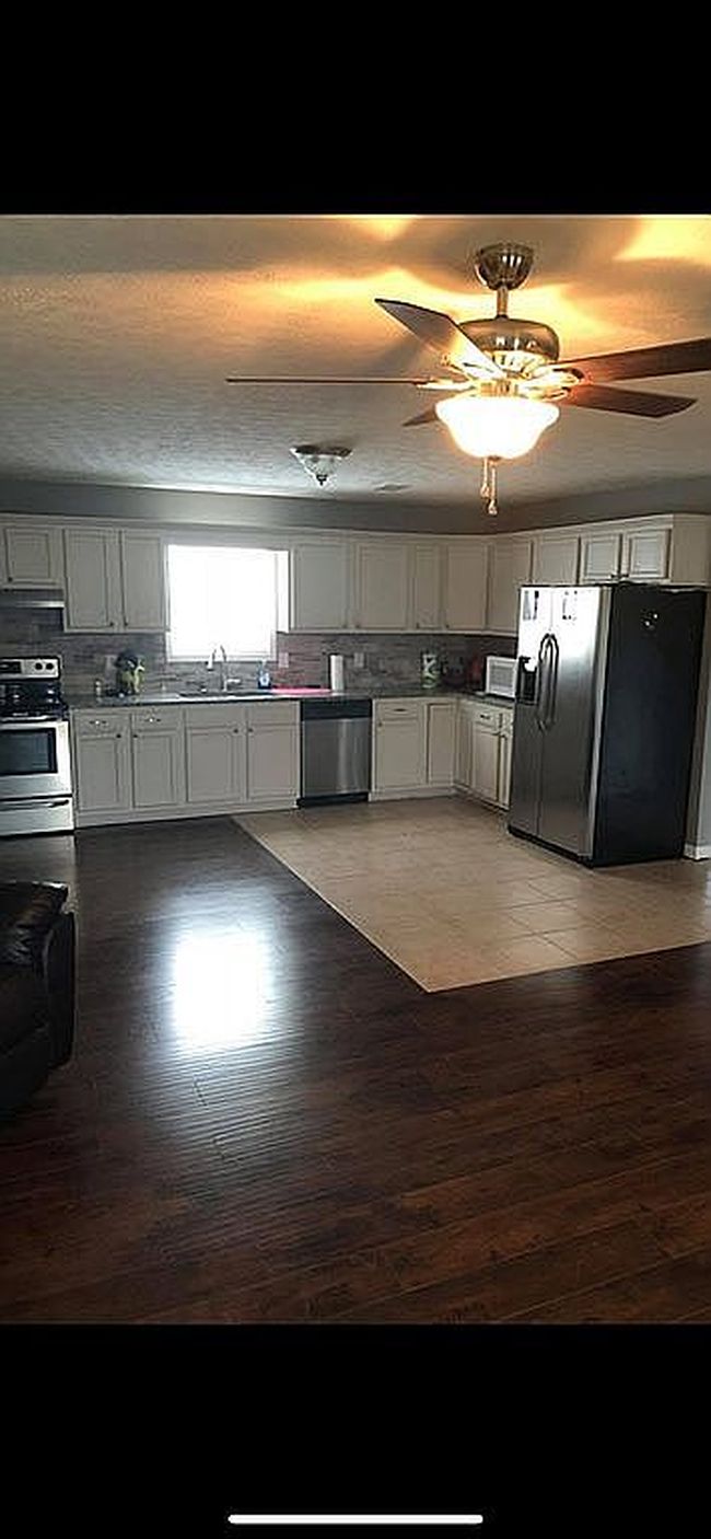 Photo of 42 Cherry Bloom Ct, Sonora, KY